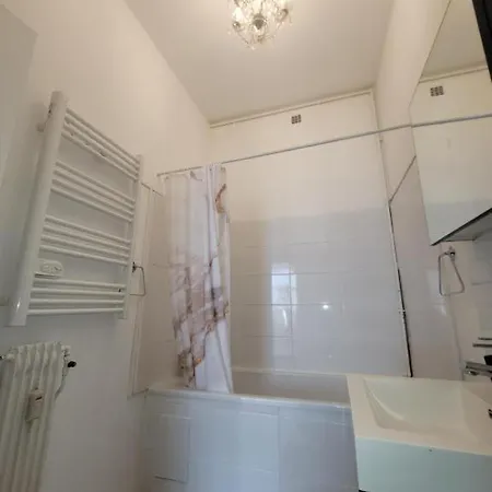 Charming - Hypercenter - Famous Rue De Bethune Apartment